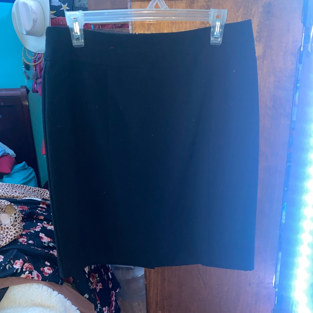 Black skirt never worn